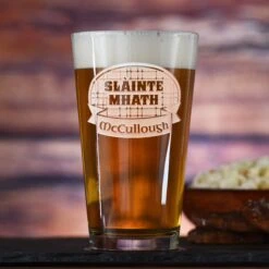 Scottish Toast Slainte Mhath Pint Pub Beer Glass Gift