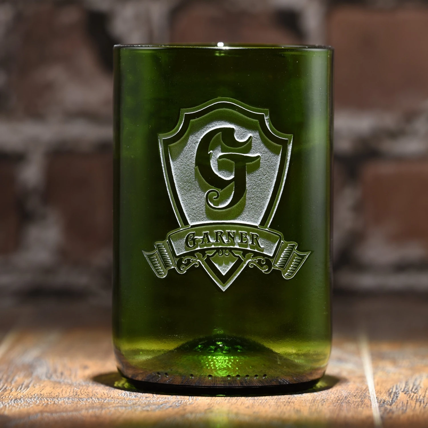 Green Recycle Wine Bottle Glass, Engraved Tumbler 2 Green Recycle Wine Bottle Glass, Engraved Tumbler - Image 2