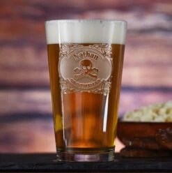Groomsman Skull And Bones Pint Beer Glass | Groomsmen Gifts Ideas