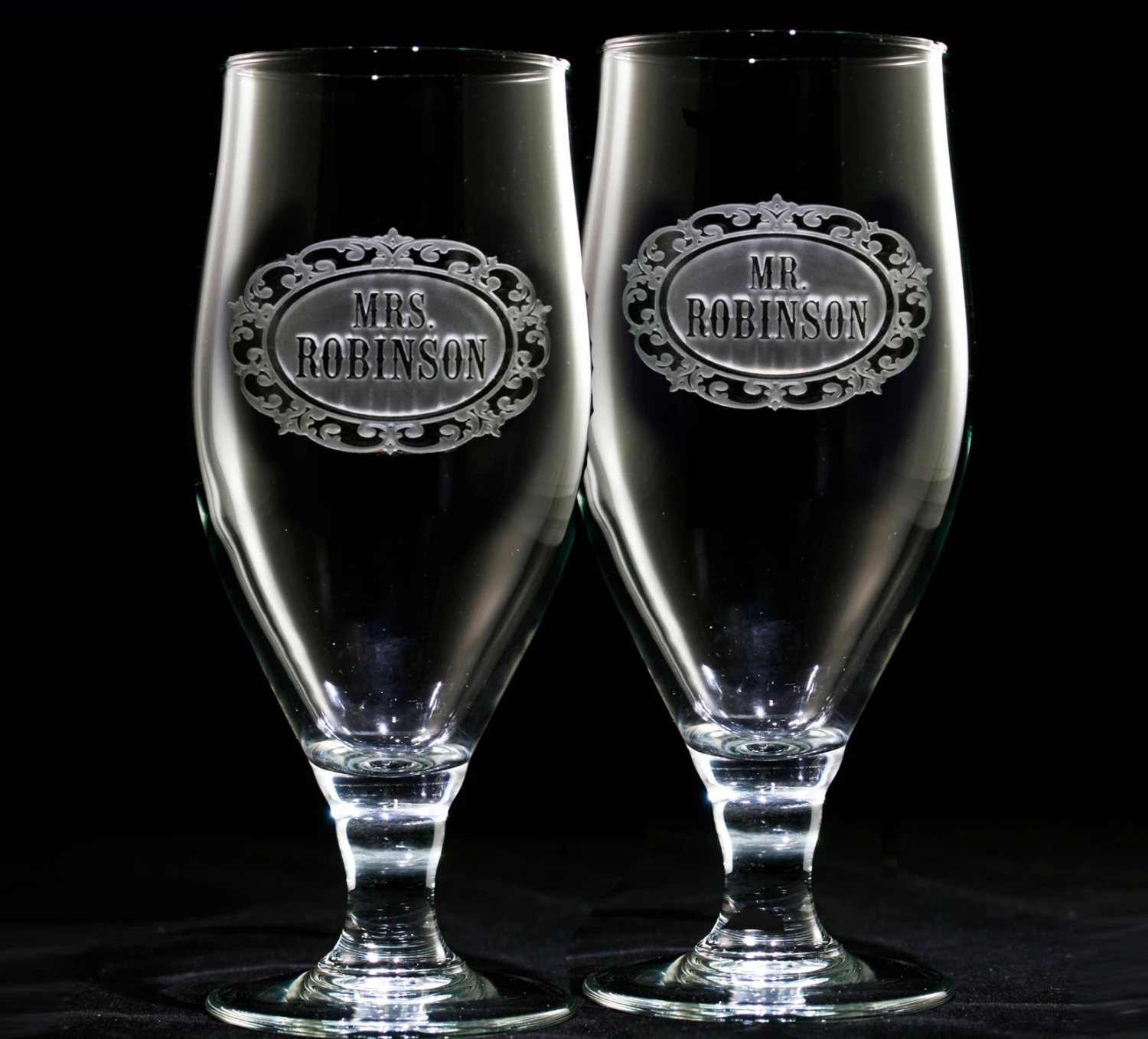 Mr. And Mrs. Personalized Engraved Goblet Set 2 Mr. And Mrs. Personalized Engraved Goblet Set - Image 2